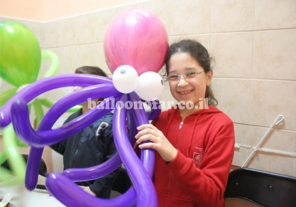 קיפולי בלונים לילדי מושב ינוב לאירוע שבועות
